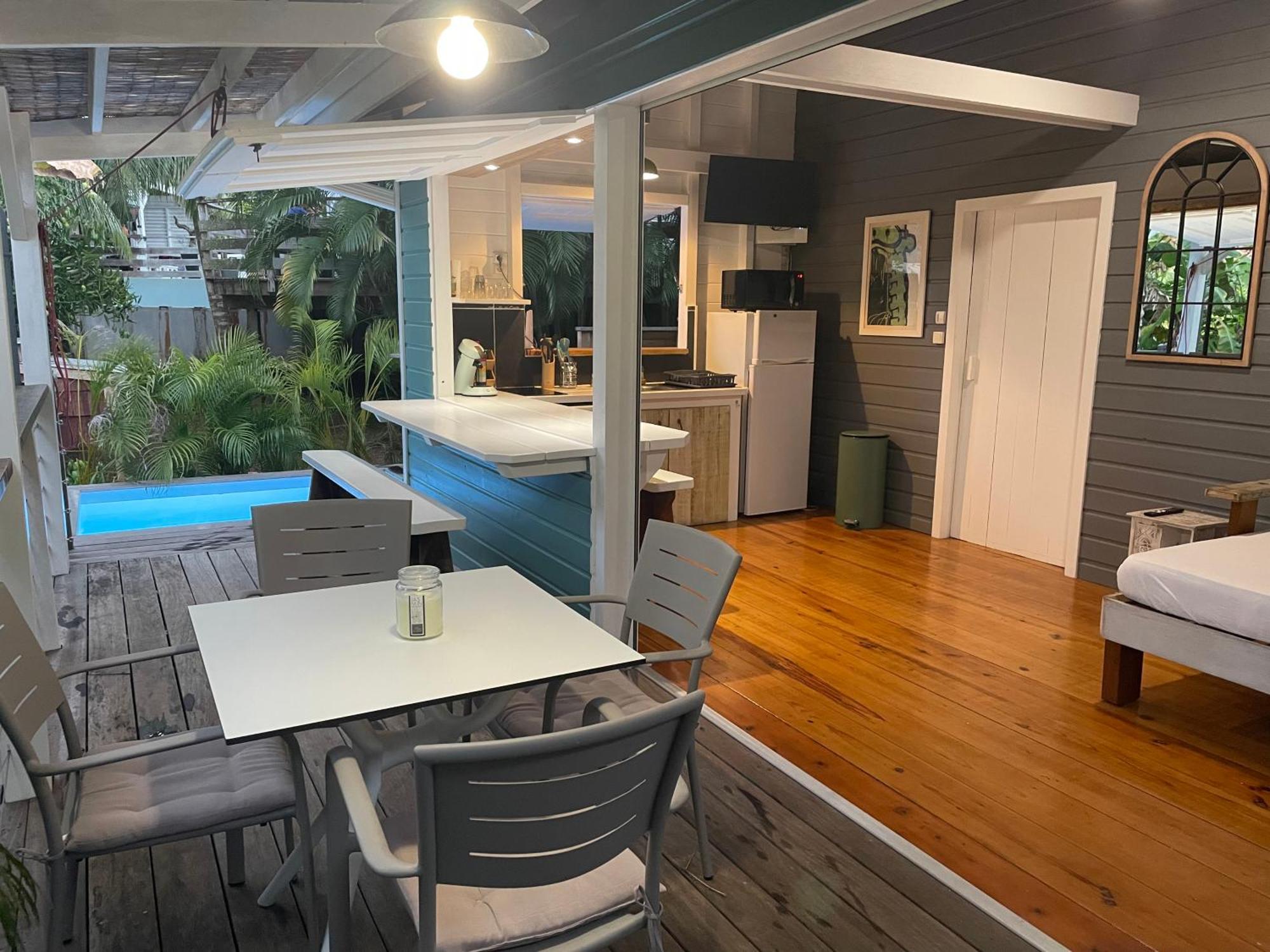 Tres Joli Bungalow Et Sa Petite Piscine Privee Riviere-Salee Exterior foto