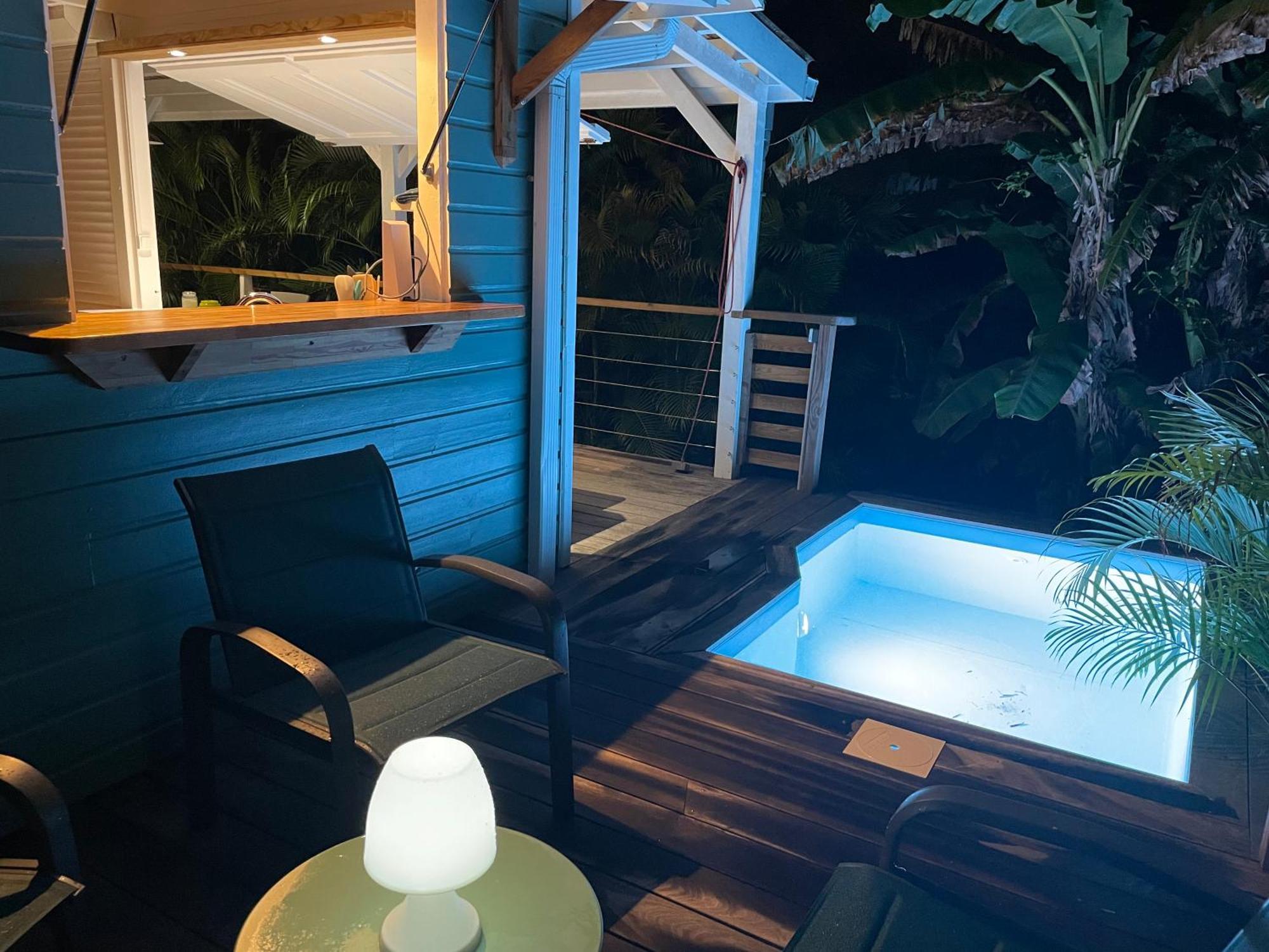 Tres Joli Bungalow Et Sa Petite Piscine Privee Riviere-Salee Exterior foto